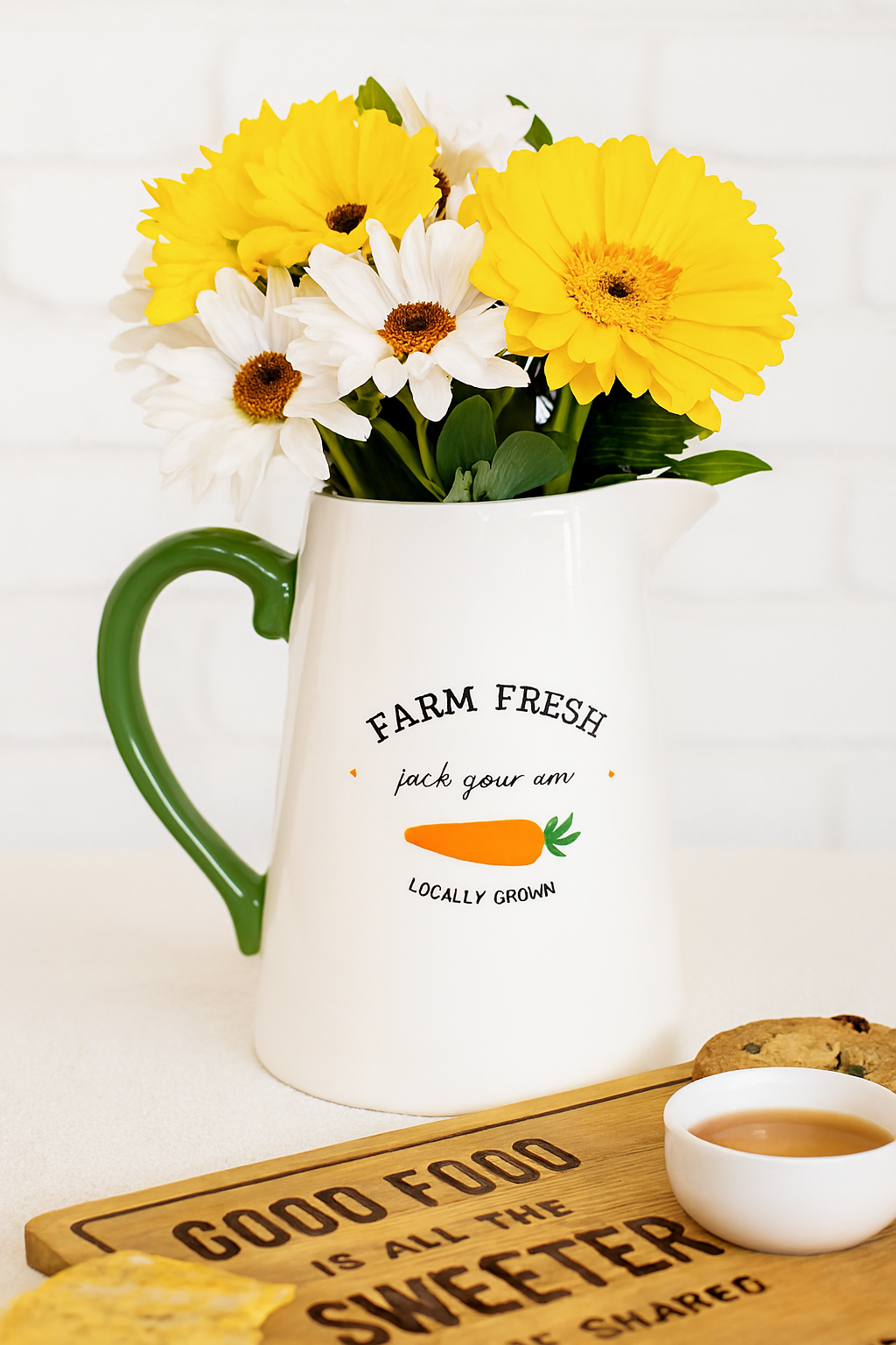 Farm Fresh Carrot Patch Ceramic Flower Jug – Rustic Bunny Vase | Aura Luxe Collection